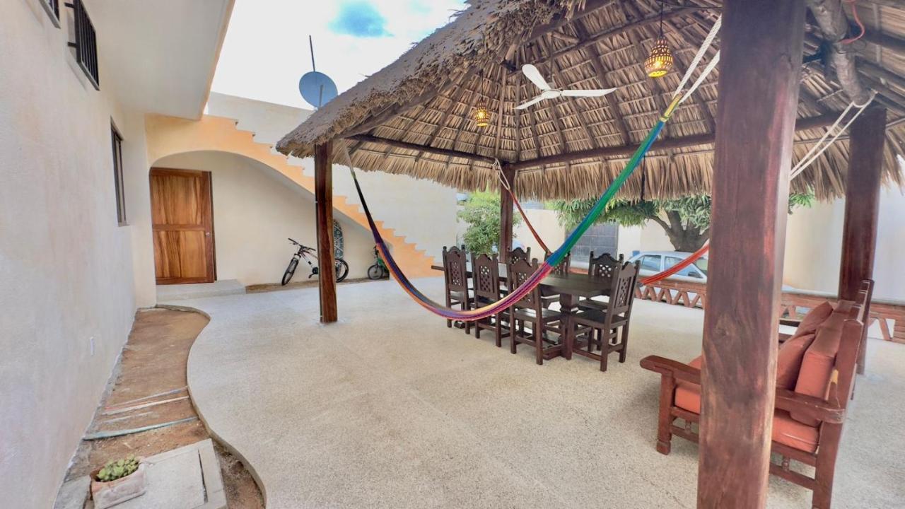 فندق Casa Puerto Viejo بويرتو إسكونديدو المظهر الخارجي الصورة