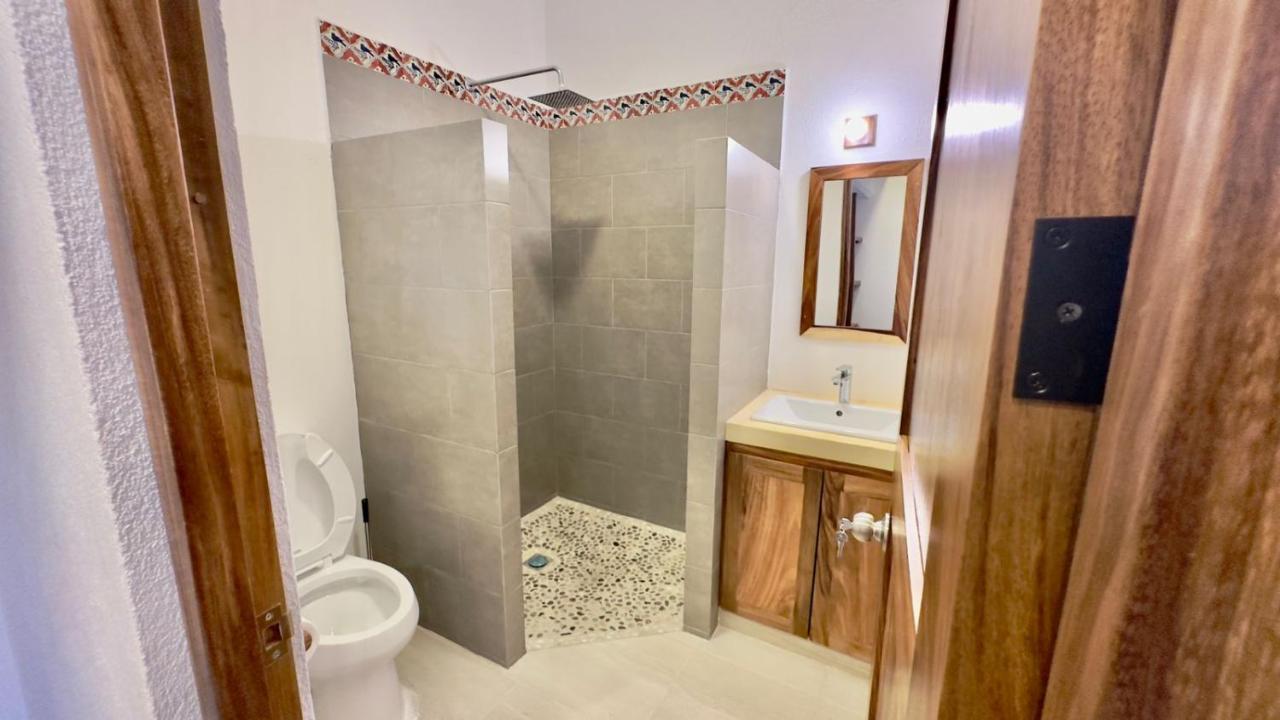 فندق Casa Puerto Viejo بويرتو إسكونديدو المظهر الخارجي الصورة